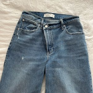 Abercrombie Straight Leg Crossover Jeans